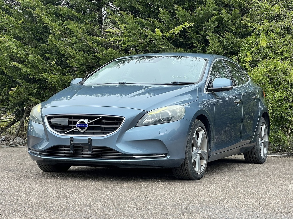 Volvo V40 T4 Se GN64JHZ #3