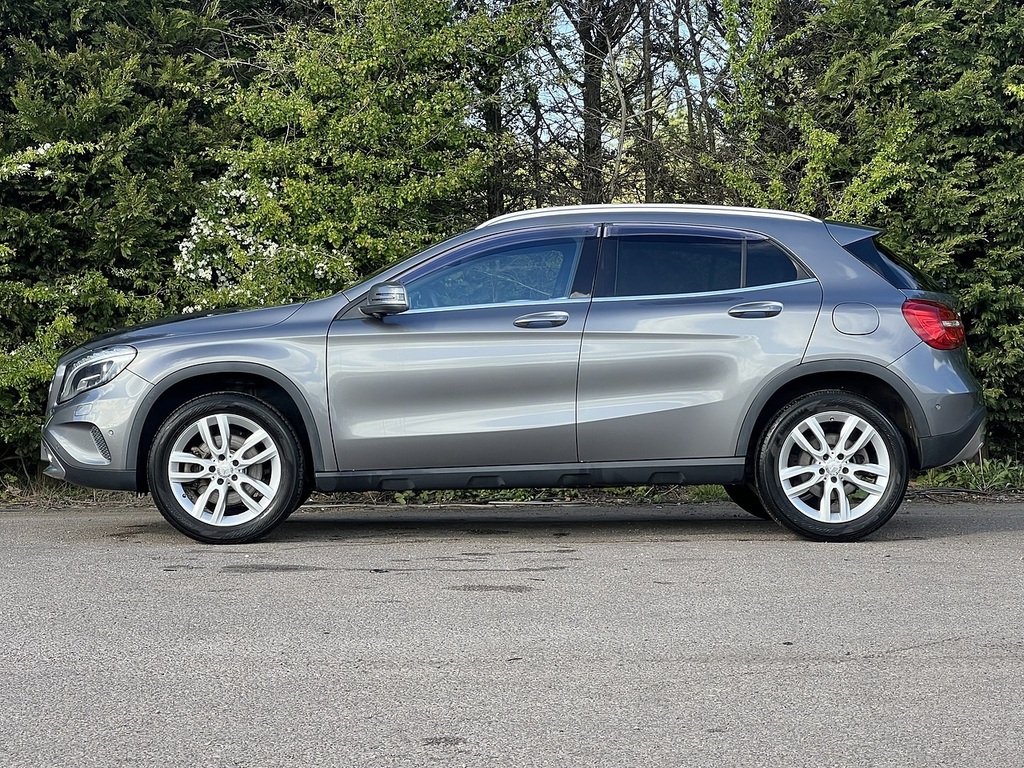 Mercedes-Benz GLA Class Gla250 Se Suv 7G-dct 4Matic #5