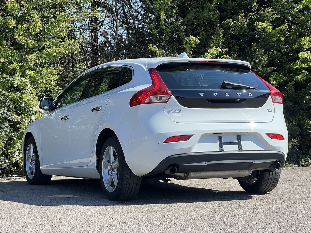 Volvo V40 T4   #6