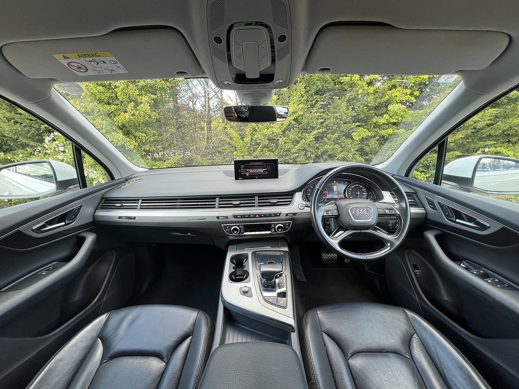 Audi Q7 Tfsi Quattro Sport #2