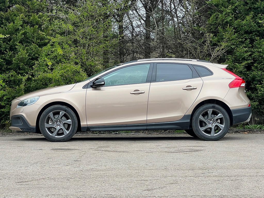 Volvo V40 T5 GN64JHV #5