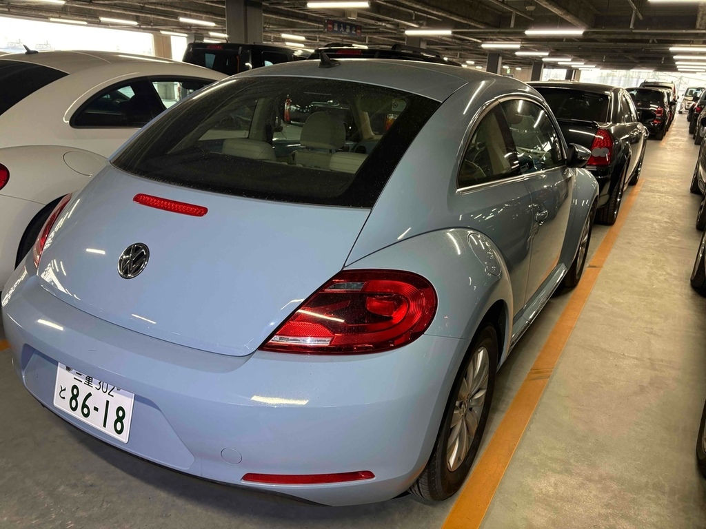Volkswagen Beetle Design Tsi Dsg #6