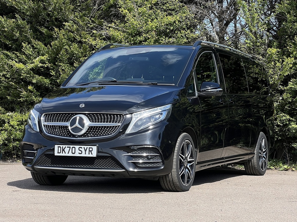 Mercedes-Benz V Class V220d Amg Line DK70SYR Black #3
