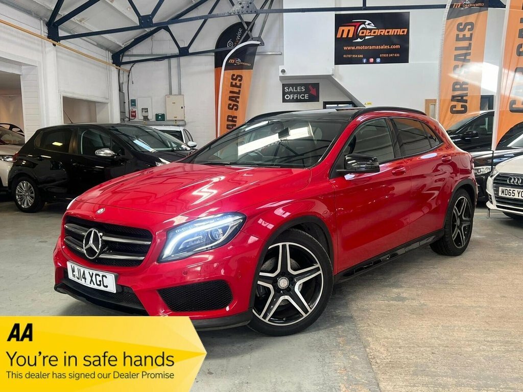 Mercedes-Benz GLA Class 2L Amg Line Red