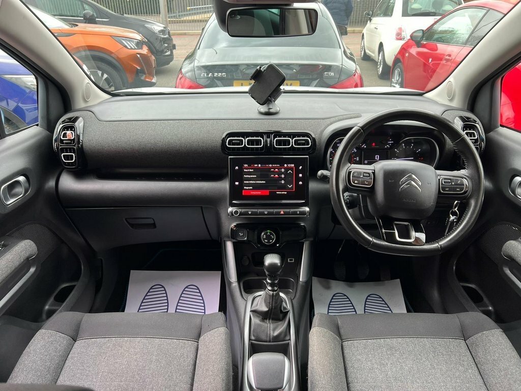 Citroen C3 Aircross 1.2L Rip Curl OV68MEU White #2