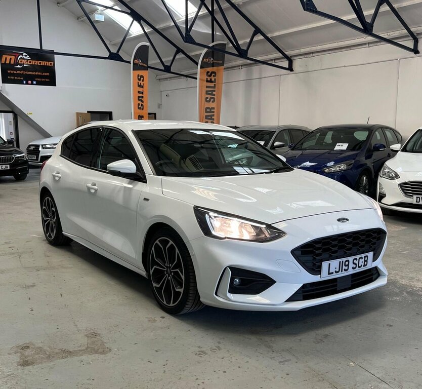 Ford Focus 1.5L St-line X LJ19SCB White #4
