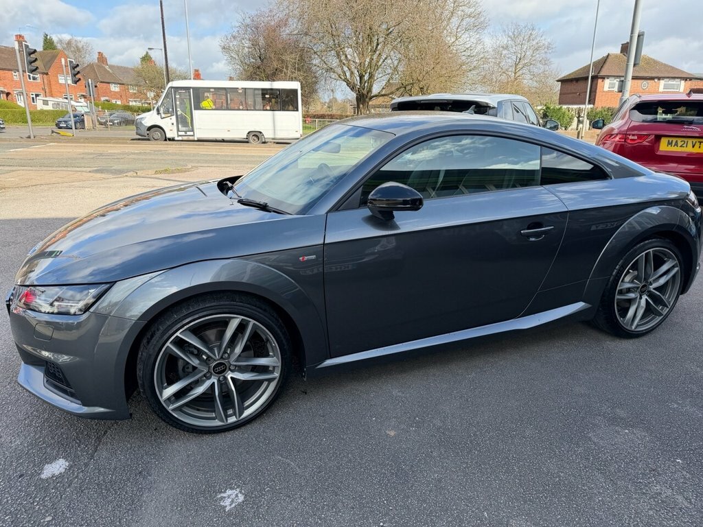Audi TT 2L Black Edition TT67NTO Grey #5