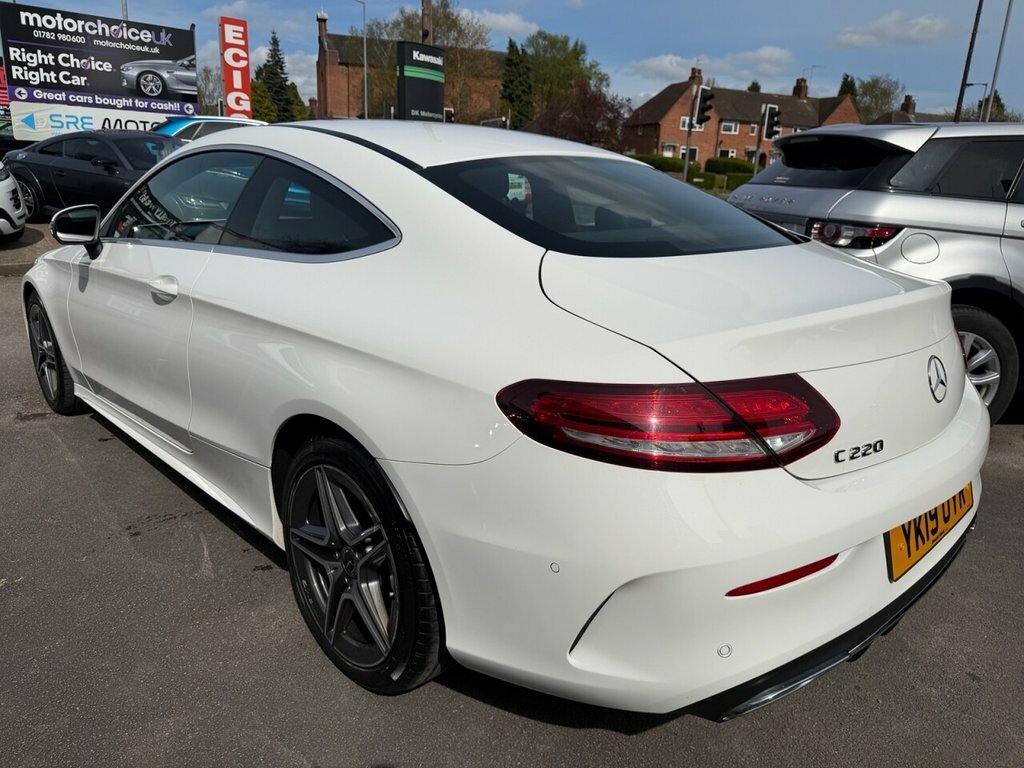 Mercedes-Benz C Class 2L Amg Line YK19UYR White #6