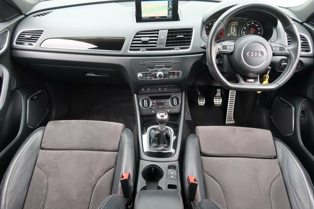 Audi Q3 1.4 Tfsi Cod Black Edition Suv S Tronic SP18LCO Black #2