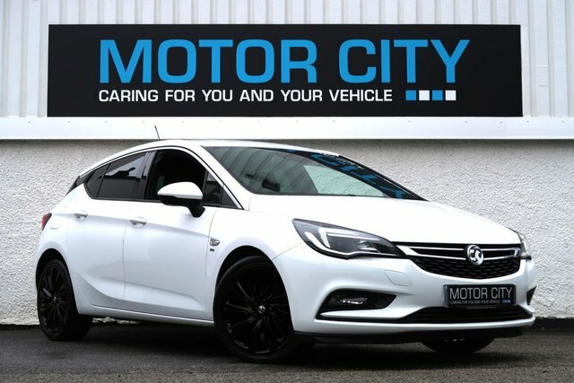 Vauxhall Astra 1.4I Turbo Sri Hatchback Euro 6 White