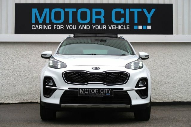Kia Sportage 1.6 Crdi 4 Suv Euro 6 S S 134 SR19AHL White #5