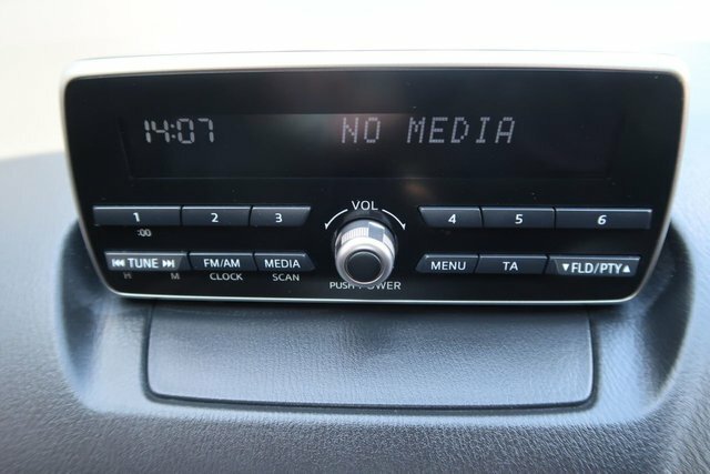Mazda 2 1.5 Skyactiv-g Se Hatchback Euro BJ17VOP White #3