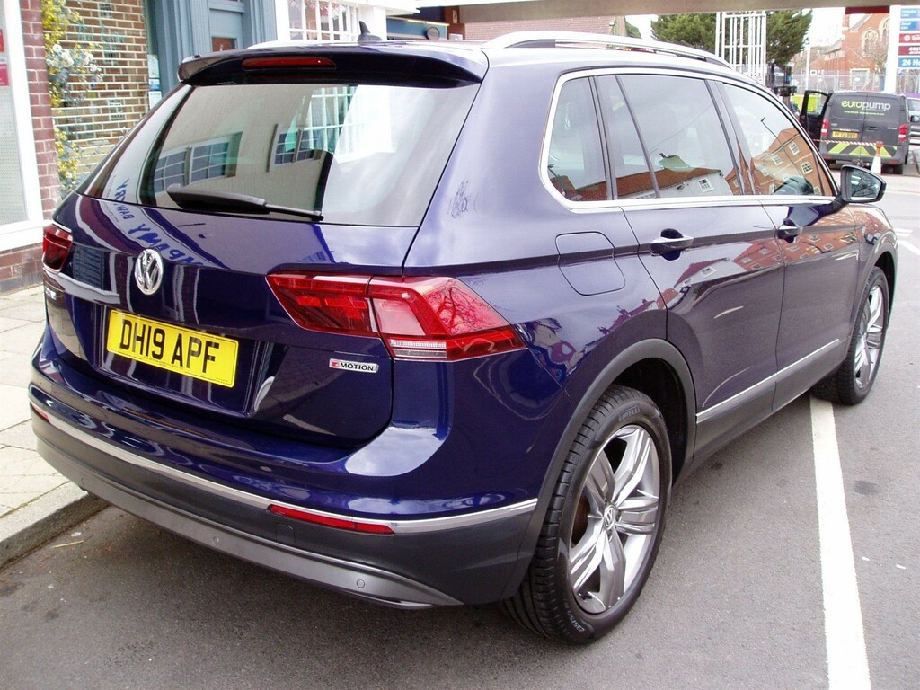 Volkswagen Tiguan 2.0 Tdi Sel Dsg 4Motion Euro 6 Ss DH19APF Blue #2