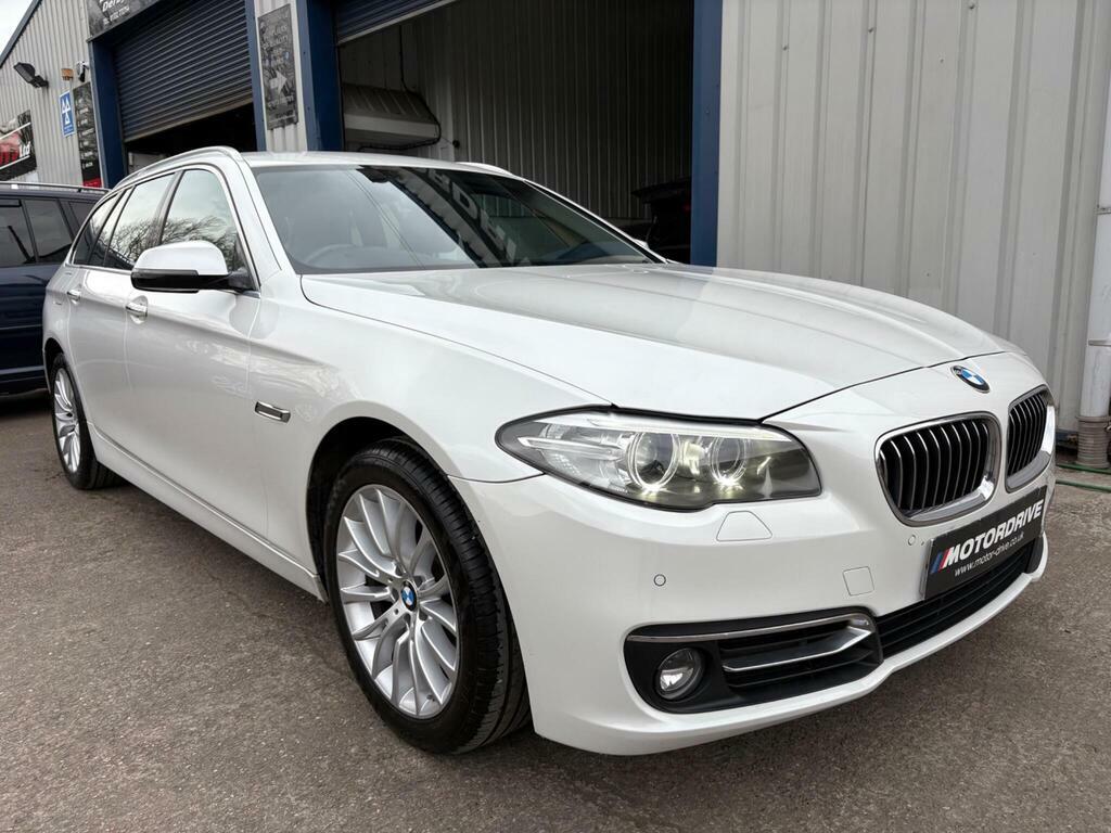 BMW 5 Series 2.0 520D Luxury Touring Euro 6 S S White