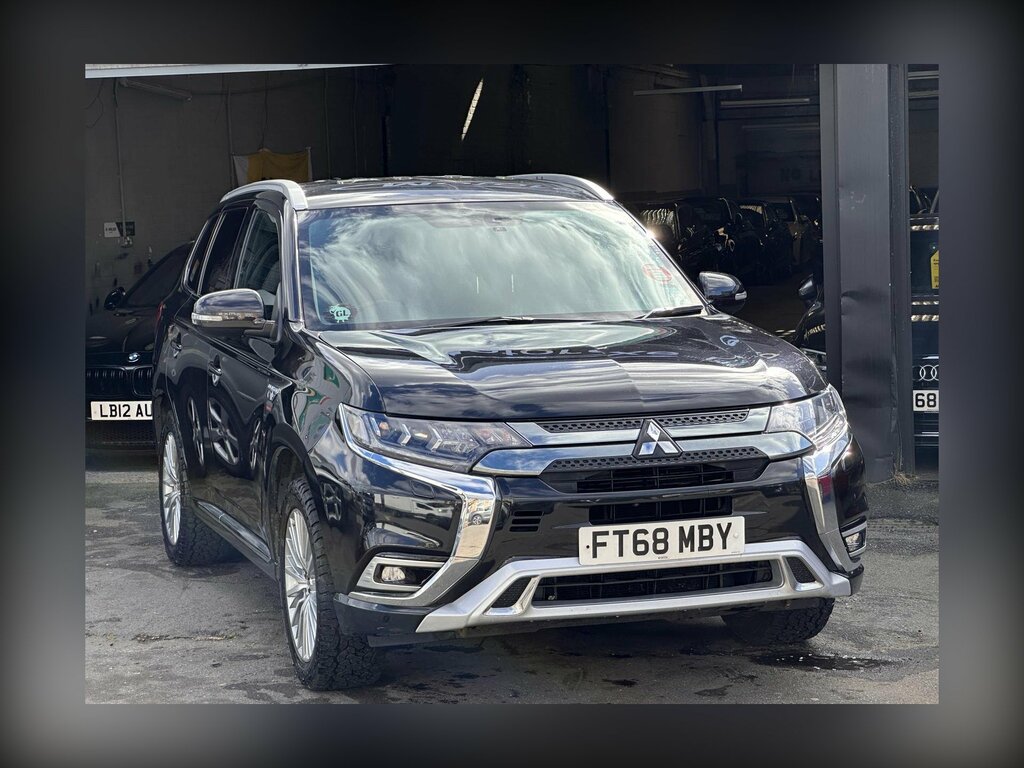 Mitsubishi Outlander 2.4H Twinmotor 13.8Kwh 4H Cvt 4Wd Euro 6 Ss FT68MBY Black #2