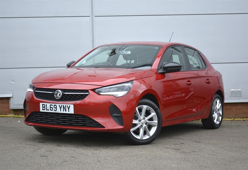 Vauxhall Corsa 1.2 Se Hatchback Euro 6 75 Ps BL69YNY Red #2