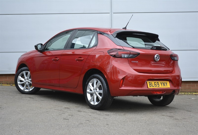 Vauxhall Corsa 1.2 Se Hatchback Euro 6 75 Ps BL69YNY Red #4