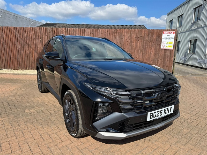 Hyundai Tucson 1.6T Hybrid 239Ps Black Line Au Black