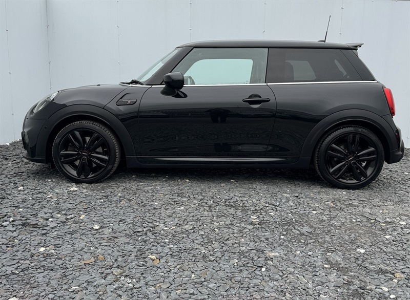 Mini Hatch 2.0 Cooper S Sport Hatchback Steptronic BX23XUK Black #4