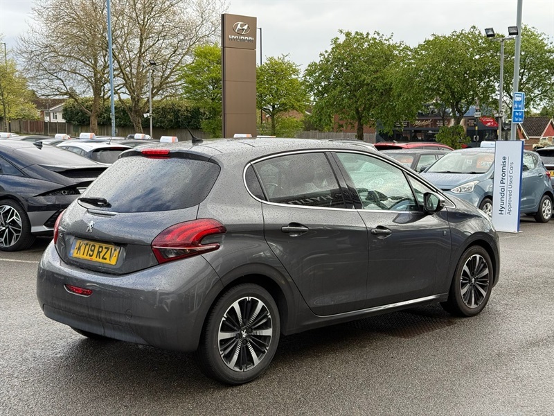 Peugeot 208 1.2 Puretech Tech Edition Hatchback Man KT19RZV Grey #5