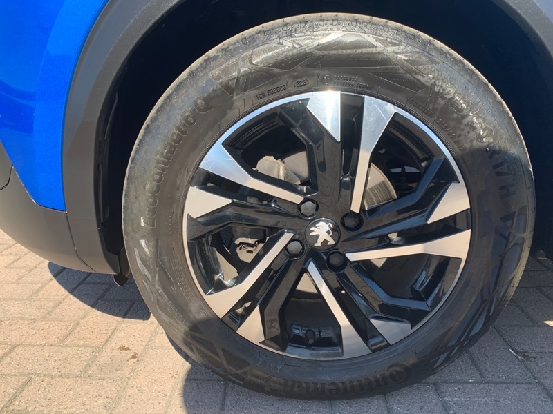 Peugeot 2008 1.2 Puretech Allure Premium Suv Eat E VE23EYJ Blue #6