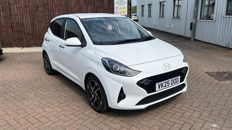 Hyundai I10 1.0 Premium Hatchback Euro 6 Ss White