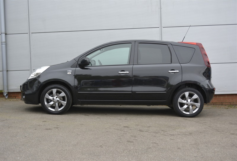 Nissan Note 1.4 16V N-tec Hatchback Euro 5 Black #3