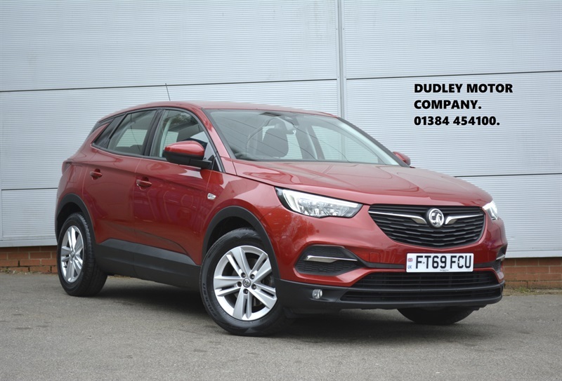 Vauxhall Grandland 1.2 Turbo Gpf Se Suv Euro 6 Ss Red