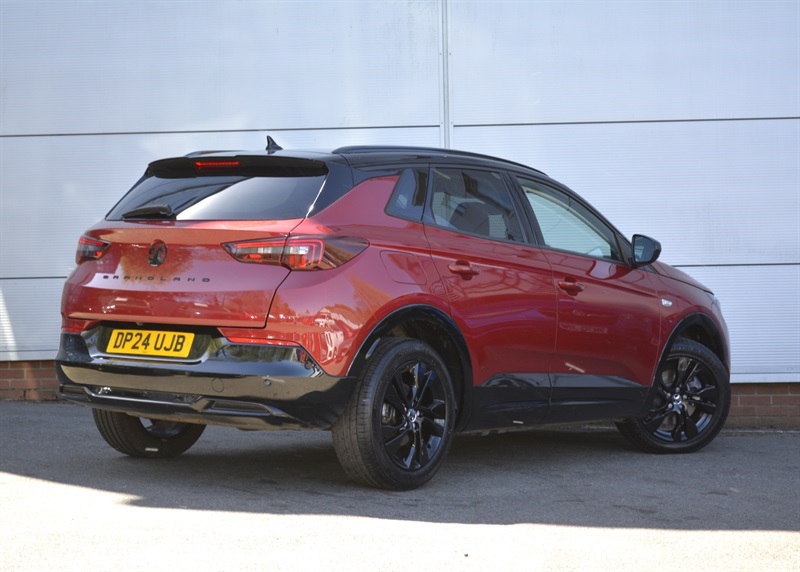 Vauxhall Grandland 1.6 14.2Kwh Gs Suv Plug-in Hybrid DP24UJB Red #6