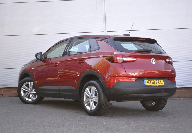 Vauxhall Grandland 1.2 Turbo Se Suv Euro 6 Ss 1 Red #4