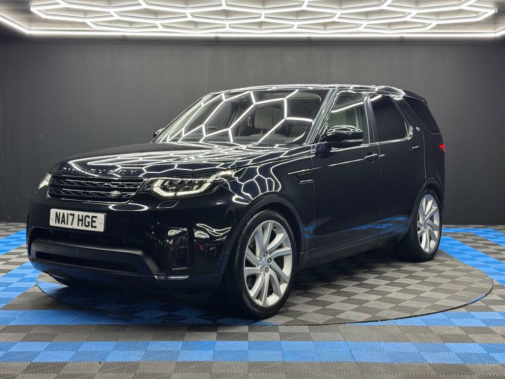 Land Rover Discovery 3.0 Td V6 First Edition 4Wd Euro 6 Ss NA17HGE Black #3