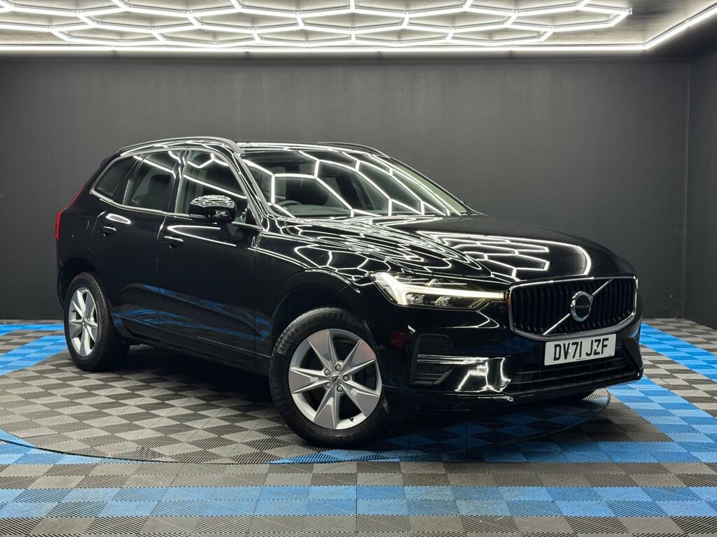 Volvo XC60 2.0 B4 Mhev Momentum Awd Euro 6 Ss Black