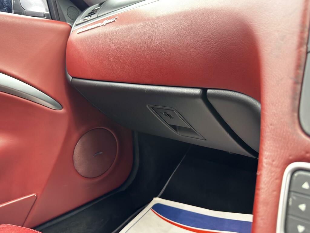 Maserati GranTurismo Sport White #31