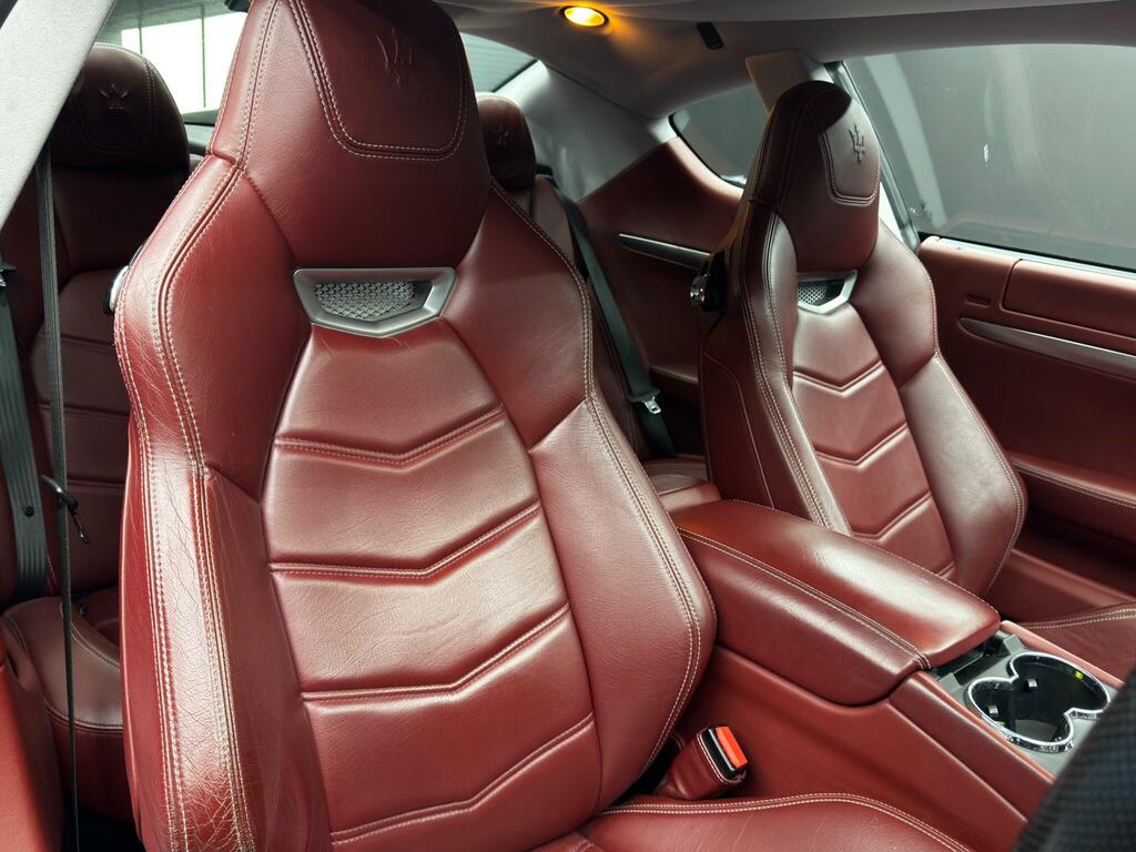Maserati GranTurismo Sport White #12