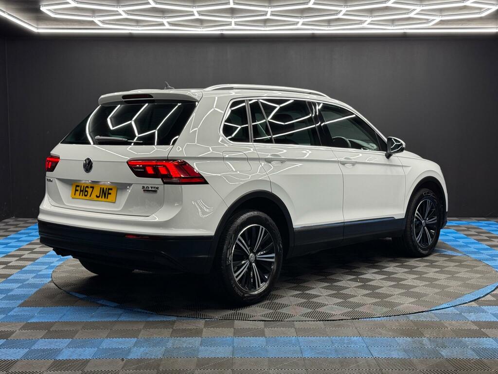 Volkswagen Tiguan 2.0 Tdi Se Navigation Dsg 4Motion Euro 6 Ss FH67JNF White #5