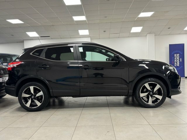 Nissan Qashqai 2017 1.6 Dci N-vision Suv Xtron 2Wd Eur Black #4