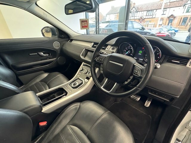 Land Rover Range Rover Evoque 2016 2.0 Td4 Hse Dynamic Suv 4Wd E MK66FGZ White #4