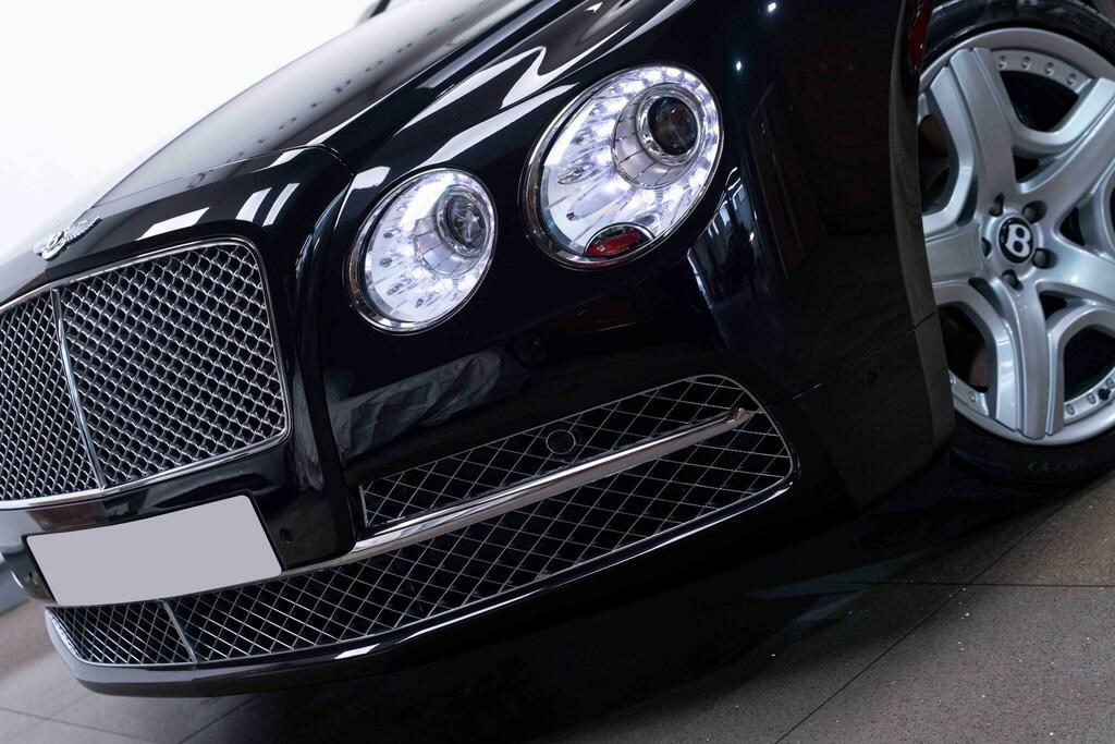 Bentley Flying Spur 4.0 V8 Black #51