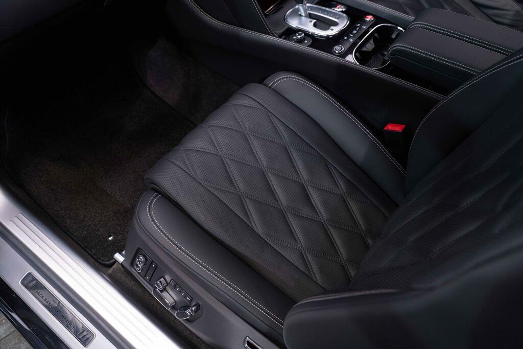 Bentley Flying Spur 4.0 V8 Black #43