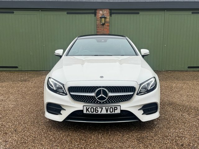 Mercedes-Benz E Class 2018 2.0 E220d Amg Line Premium Plus Coupe D KO67VOP White #2