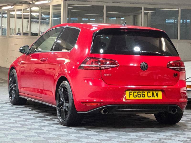 Volkswagen Golf 2.0 Tsi Gti Dsg Performance Packnav - 2016 FG66CAV Red #3