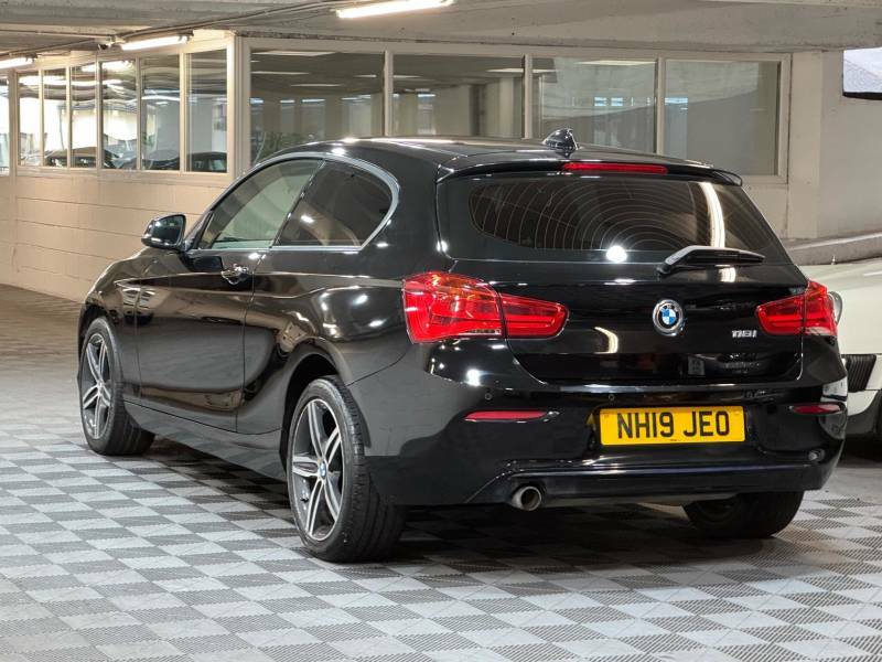 BMW 1 Series 118I 1.5 Sport Navservotronic - 2019 19 NH19JEO Black #3