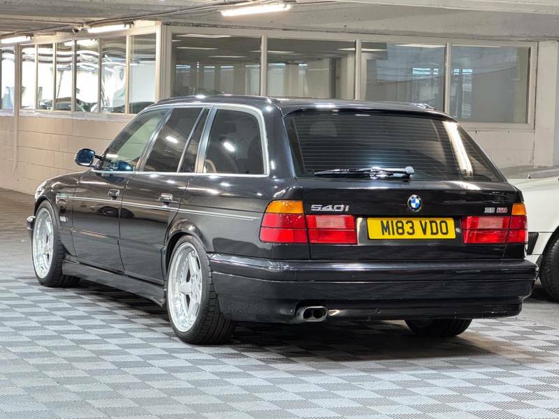 BMW 5 Series 4.0 540I Touring - 1995 M Black #3