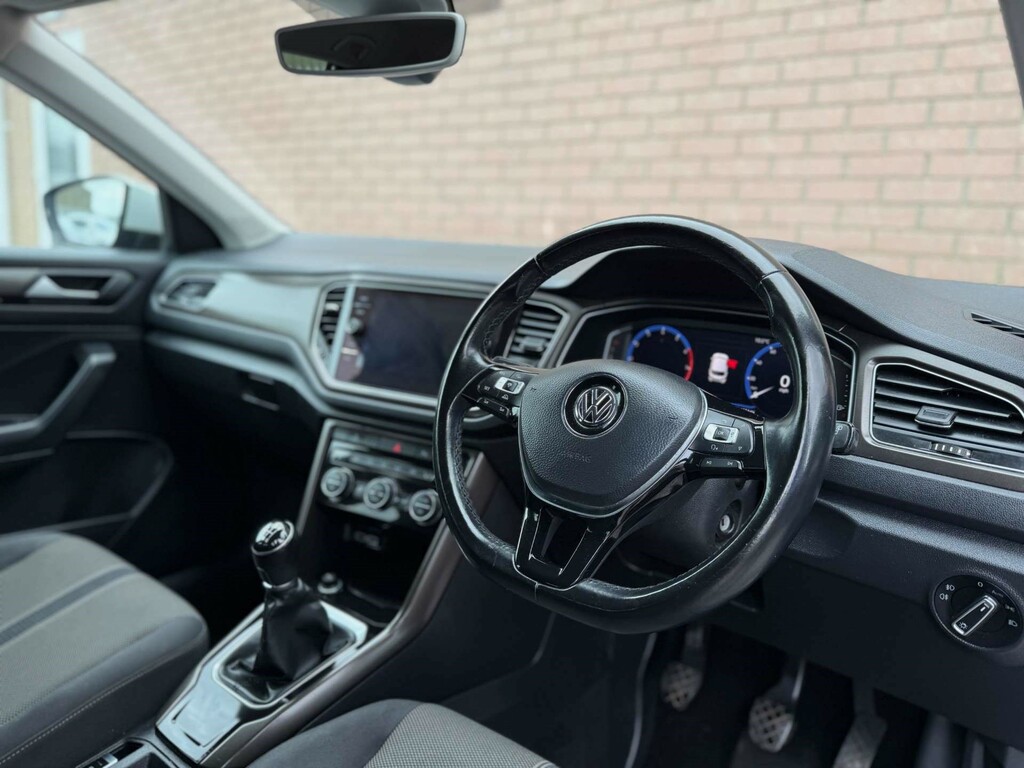 Volkswagen T-Roc Design Tsi Evo WV18JFN #3