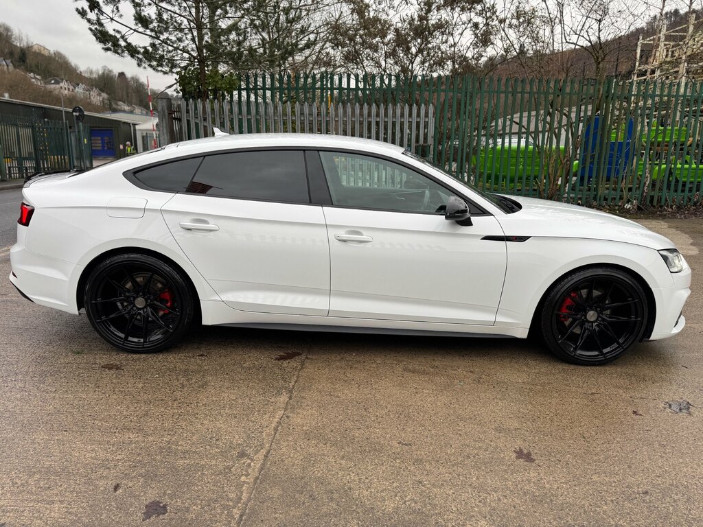 Audi A5 2.0 Tfsi 35 Black Edition Sportback S T FL19OXT White #4