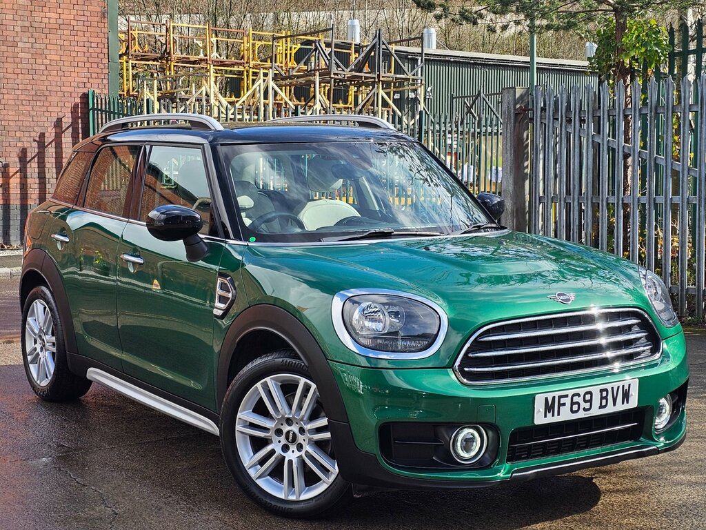 Mini Countryman 1.5 Cooper Exclusive Suv Euro 6 Green