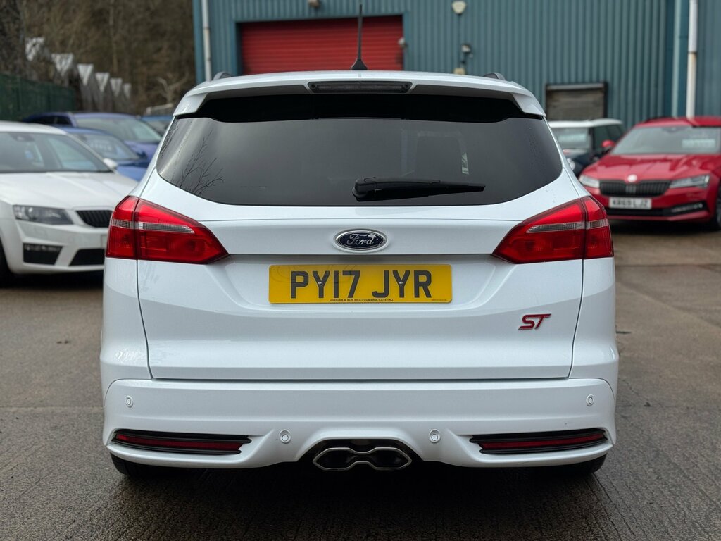 Ford Focus 2.0 Tdci St-3 Estate Euro 6 Ss PY17JYR White #6