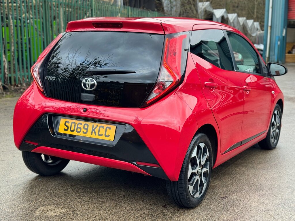 Toyota Aygo 1.0 Vvt-i X-trend Hatchback Euro SO69KCC Red #5