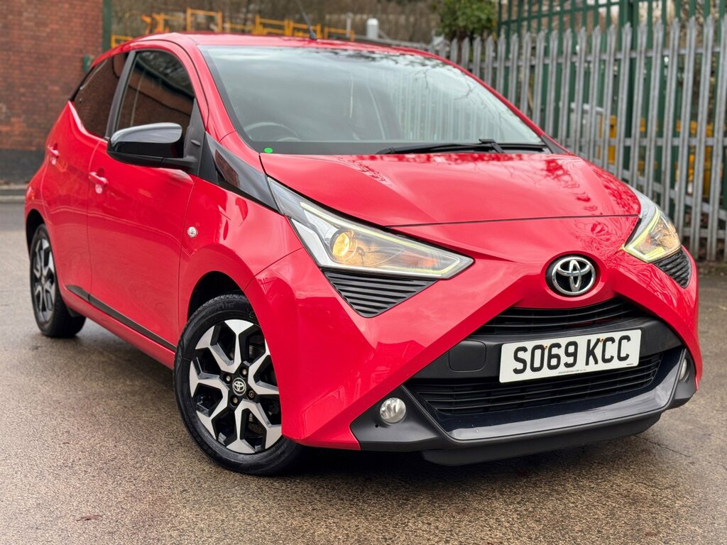 Toyota Aygo 1.0 Vvt-i X-trend Hatchback Euro Red