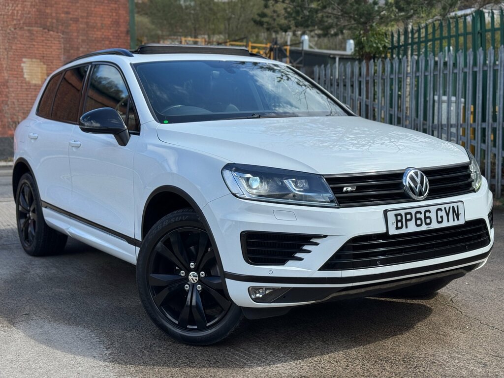 Volkswagen Touareg 3.0 Tdi V6 Bluemotion Tech R-line Suv T White